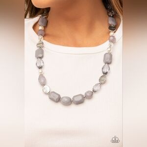 Paparazzi Gray Chunky Bead Necklace